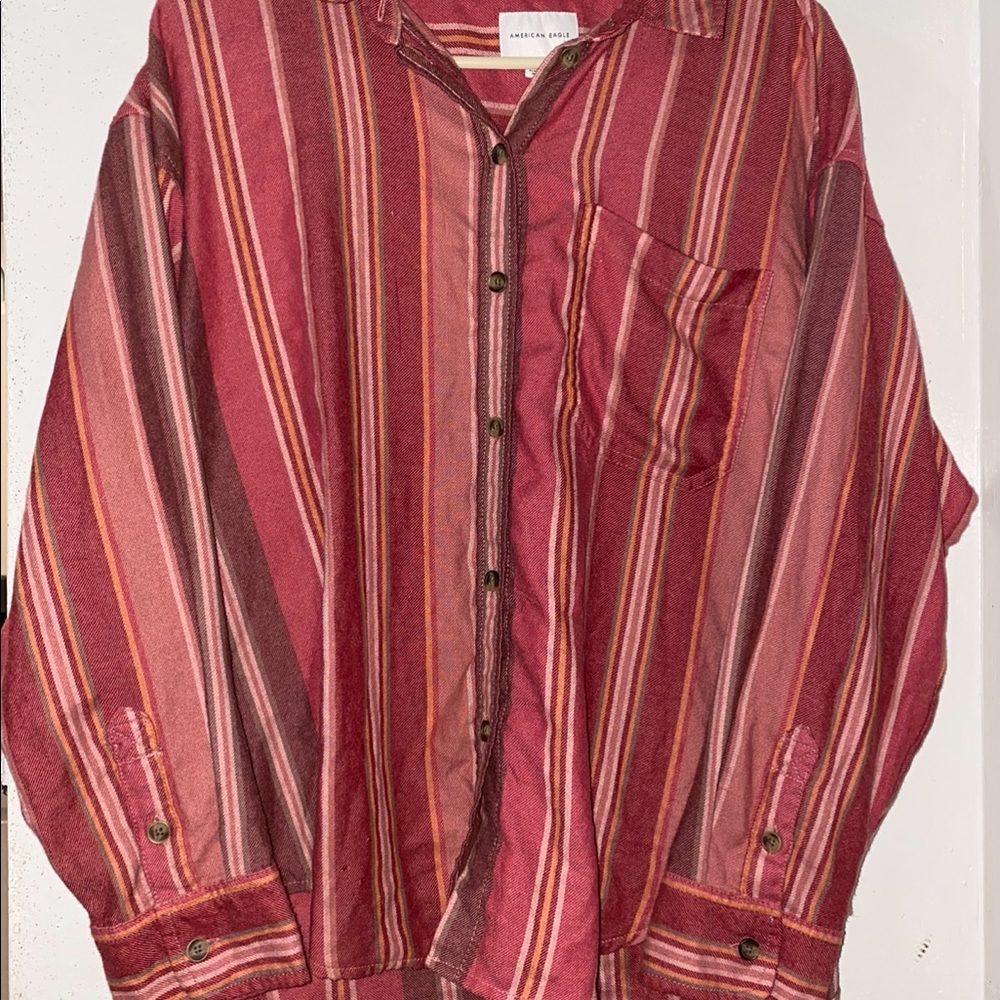 Women’s medium American eagle button shirt - Picture 3 of 3